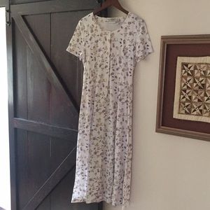 NWOT Carolyn Taylor Fit n Flare Dress